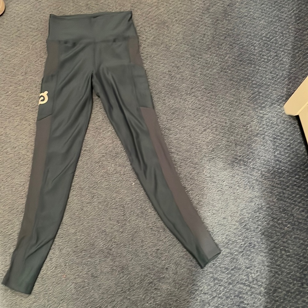 Peloton Ribbed Leggings - NWT!